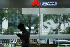 Huawei said to debut 3D camera phone powered by Sony sensors