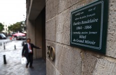 French poet's suicide letter goes under hammer