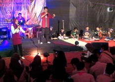Students highlight poetic works by Wiji Thukul, Chairil Anwar in Malang