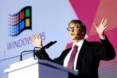 Gates Foundation calls for global cooperation on vaccine for 7 billion people 		