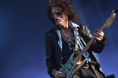Guitarist Joe Perry recovering after collapsing at New York concert