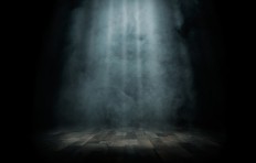 High school students in Beijing are introduced to the traditional 'jaipong' dance from West Java.