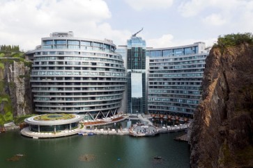 This place is the pits: China opens luxury hotel in quarry