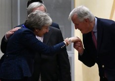 EU leaders approve 'tragic' Brexit deal
