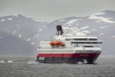 Norwegian cruise operator Hurtigruten plans to use dead fish to power some of its ships as it seeks to reduce its pollution and climate change impact.