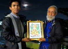 Hanung Bramantyo brave for adapting 'Bumi Manusia', Soesilo Toer says