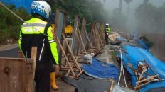 Authorities warn of landslides in Puncak during long holiday