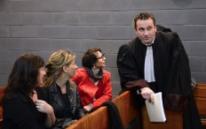 400 Swedish women win compensation over faulty French breast implants 