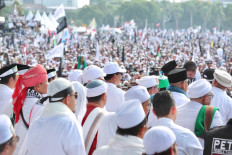 Jokowi coalition remains confident despite 212 rally