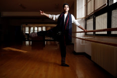 Male ballet dancer hopes to break stereotypes in Jordan