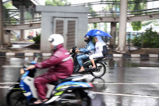 Heavy rain, strong winds predicted to hit Jakarta