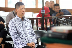 Ex-warden faces nine years in prison for alleged bribery