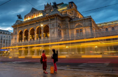 Vienna premieres new opera on rise of far-right in Europe