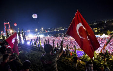 Turkey targets ex-airforce staff over alleged coup links