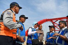 Jakarta-bound travellers from eastern Java break toll road traffic record