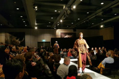 Indonesian traditional fabrics fashion show held at the Netherlands' Museon