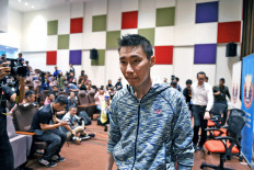 Badminton's Lee bows out of Sudirman Cup in another blow to Olympic dream