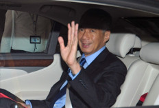 PM Singapura memenangkan $275.000 dalam gugatan pencemaran nama baik terbaru