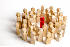 Men waiting for ‘sahur’ stabbed by motorbike gang in Depok