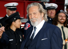 Jeff Bridges to receive lifetime achievement honor at Golden Globes
