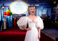 Emily Blunt's terrifying moment as the new Mary Poppins