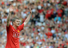 'Legend' Solskjaer named Manchester United caretaker manager