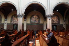 Is the pope Catholic? Ministry apologizes for appointing Muslim as acting Catholic affairs director-general