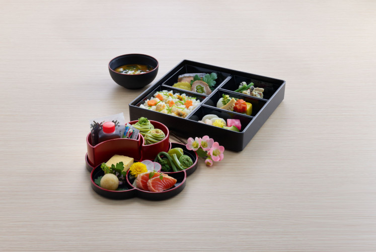 Hanakoireki, one of the menu items available for pre-order by Singapore Airlines' suites, first class and business class passengers. 