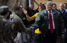 Trump declares end to US 'policeman' role in surprise Iraq visit