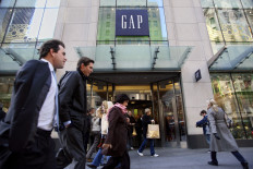 Gap to close a three-story location on Manhattan's 5th Avenue