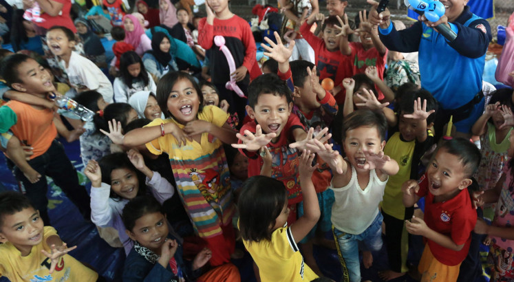 Survivors recount unusual eruptions prior to tsunami