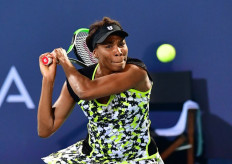 Venus wins three-set thriller against Azarenka