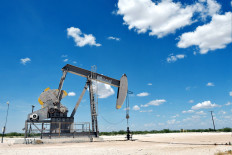 Bearish demand outlook offsets geopolitical risks