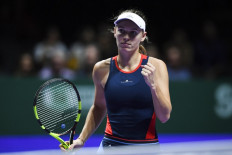 Wozniacki cruises in Auckland ahead of Melbourne title defence