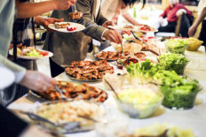 How not to overeat this Christmas – according to science