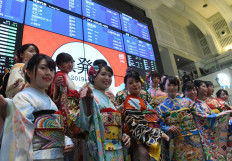 Tokyo's Nikkei stocks index hits 30-year high