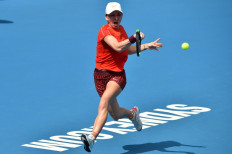 Djokovic and Halep top seeds at Australian Open