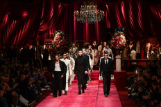 D&G unveil Italian oomph at Milan after China fiasco