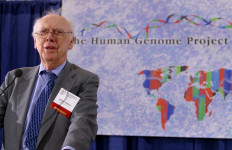Nobel Prize-winning DNA scientist James Watson disgraced following racist remarks