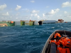 Cable ship sinks after collision with tanker in Bintan
