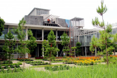 Flower power new ecotourism with a complex past