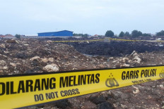 Bomb squad deployed to Bekasi where children playing in field suffered burns 