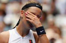 Tearful former champ Azarenka determined to end slump