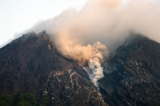 Mount Merapi spews hot ash