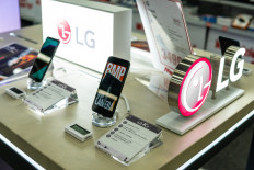 LG to launch phone with optional second-screen attachment, says report