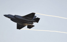 Singapore picks US F-35 fighter jet over Europe, China rivals