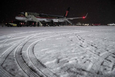 Three arrested at US airport, charged with supporting IS