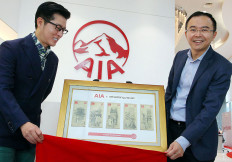 Insurance agents remain crucial to lure more policy holders