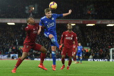 Liverpool held in title blow, Chelsea humiliated
