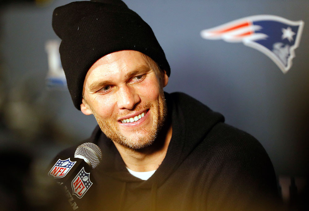 Bucs Tom Brady will have 'minor' knee surgery